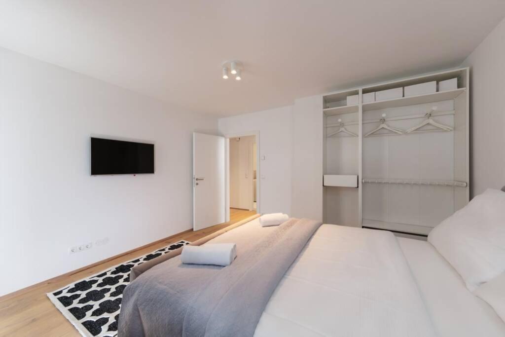 Vienna City Apartments Castelligasse Екстериор снимка