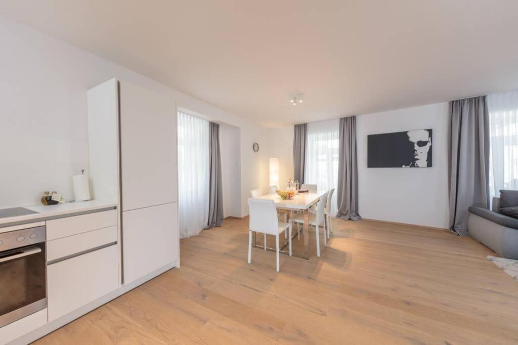 Vienna City Apartments Castelligasse Екстериор снимка